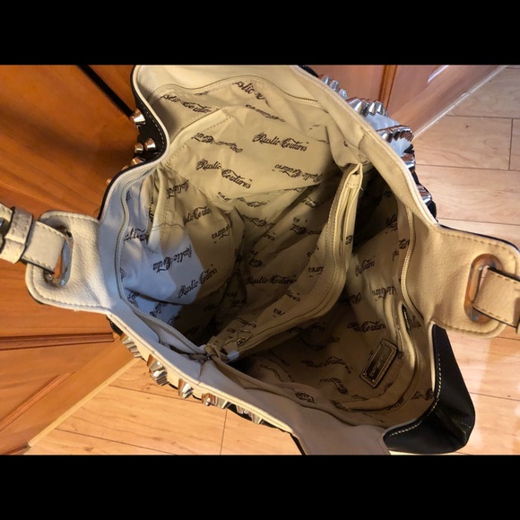 Rustic Couture’s Purse - Picture 3 of 3